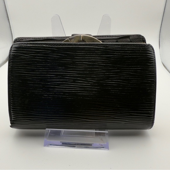 Louis Vuitton Black Epi Leather French Purse Wallet Gold | Women’s | Used | - Picture 3 of 10